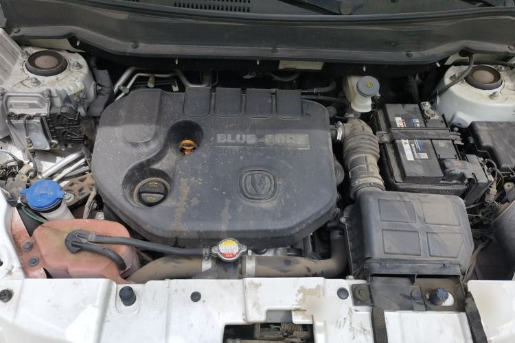Used CHANGAN CS35 2015 1.6L Automatic Luxury Model China IV Standard Engine Bay