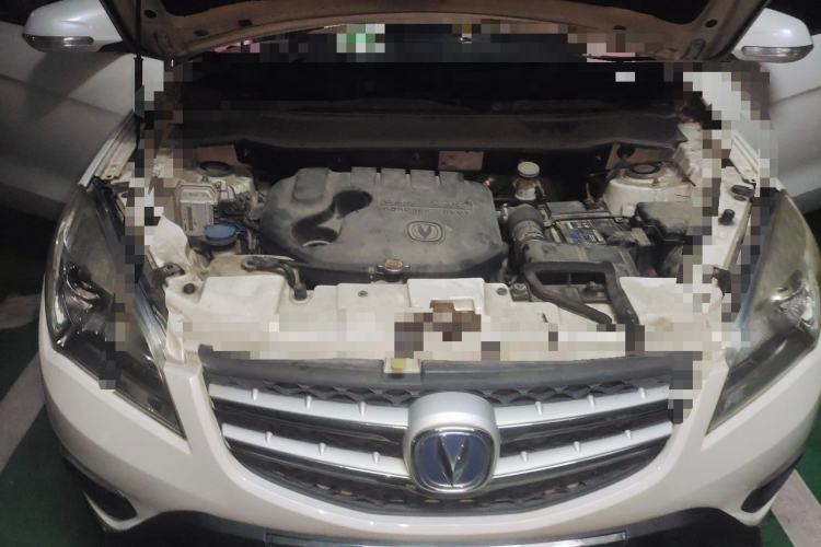 Used CHANGAN CS35 2015 1.6L Automatic Luxury Model China IV Standard Engine Bay