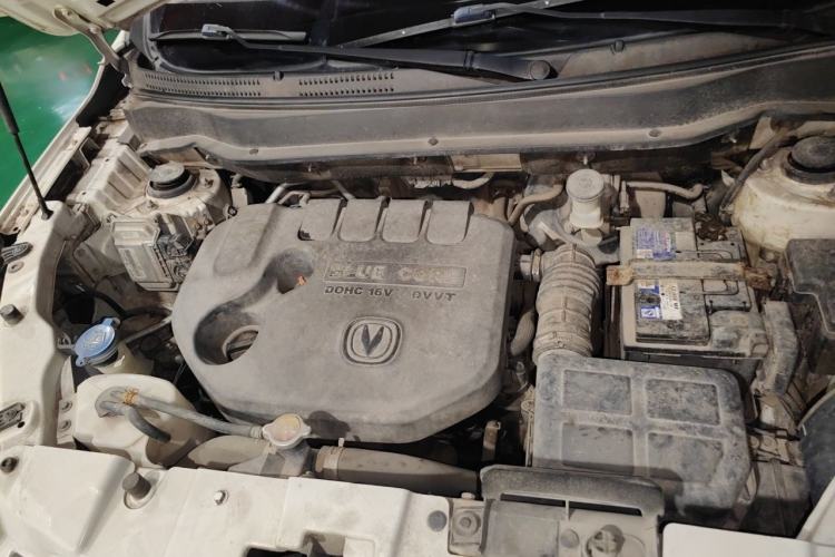Used CHANGAN CS35 2015 1.6L Manual Luxury Model China IV Standard Engine Bay