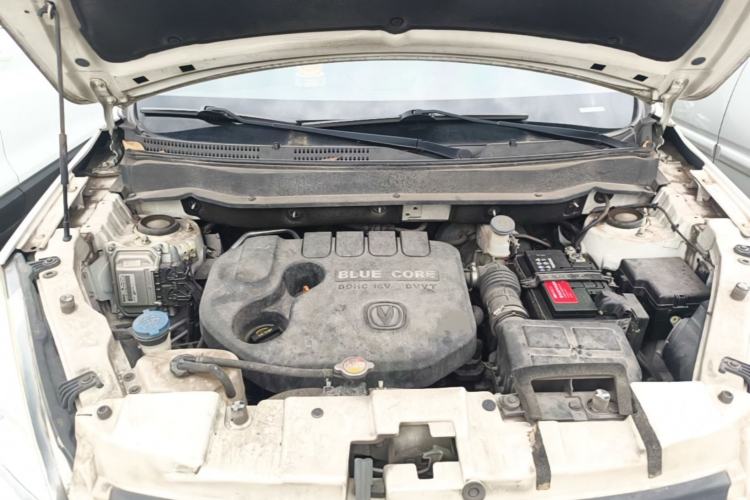 Used CHANGAN CS35 2015 1.6L Manual Luxury Model China IV Standard Engine Bay