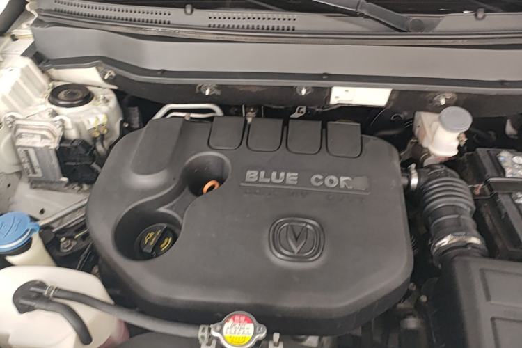 Used CHANGAN CS35 2015 1.6L Manual Luxury Model China IV Standard Engine Bay