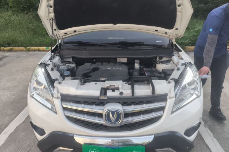 Used CHANGAN CS35 2015 1.6L Manual Luxury Model China IV Standard Engine Bay