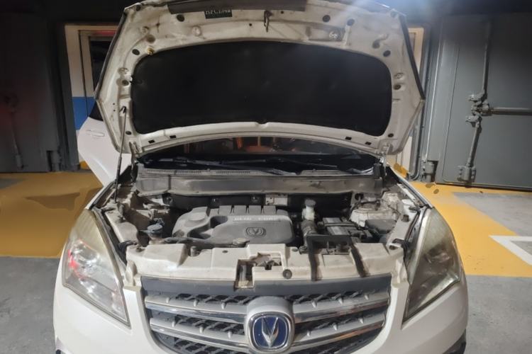 Used CHANGAN CS35 2015 1.6L Manual Luxury Model China V Standard Engine Bay