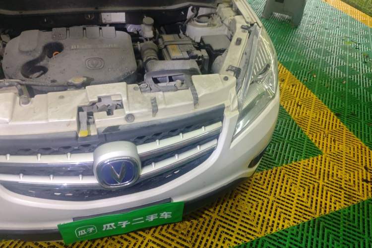 Used CHANGAN CS35 2015 1.6L Automatic Luxury Model China V Standard Engine Bay Left