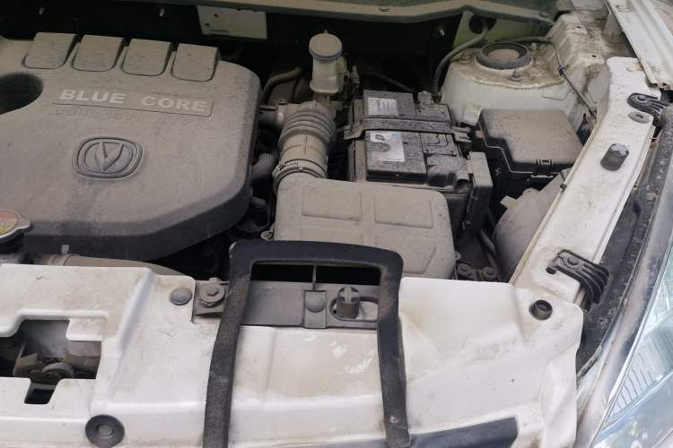Used CHANGAN CS35 2015 1.6L Manual Luxury Model China V Standard Engine Bay Left