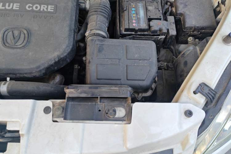 Used CHANGAN CS35 2015 1.6L Automatic Luxury Model China IV Standard Engine Bay Left