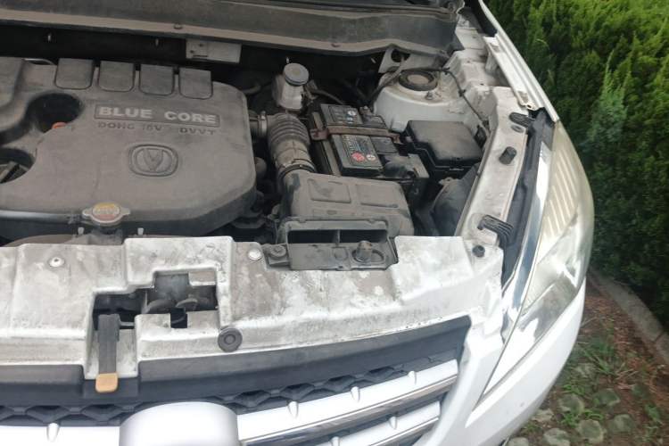 Used CHANGAN CS35 2015 1.6L Manual Luxury Model China V Standard Engine Bay Left