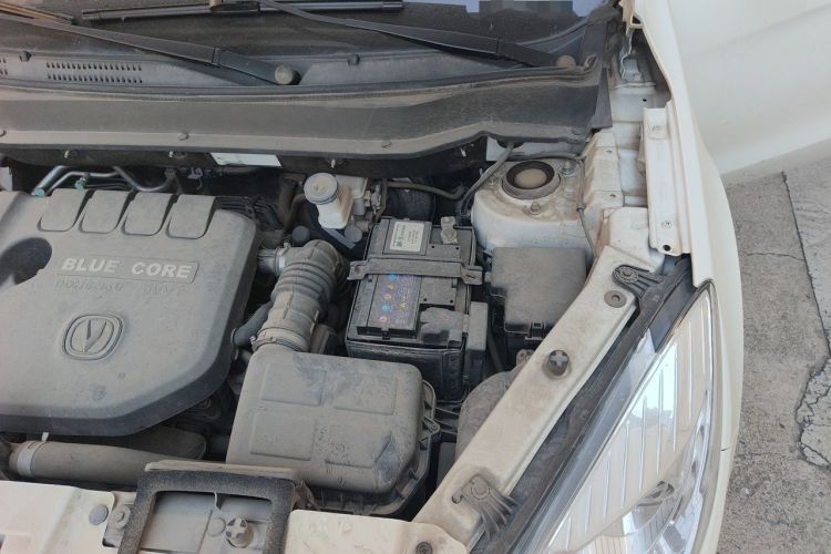 Used CHANGAN CS35 2015 1.6L Manual Luxury Model China IV Standard Engine Bay Left