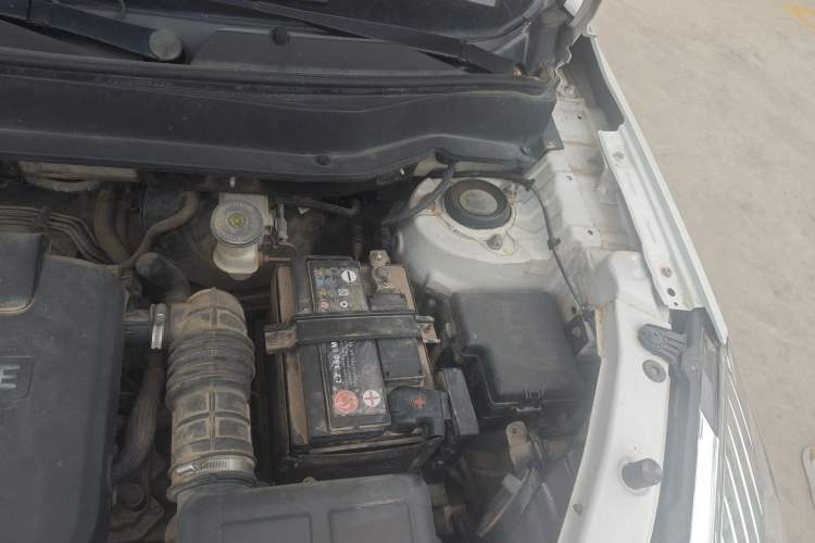 Used CHANGAN CS35 2015 1.6L Manual Comfort Model China V Standard Engine Bay Left