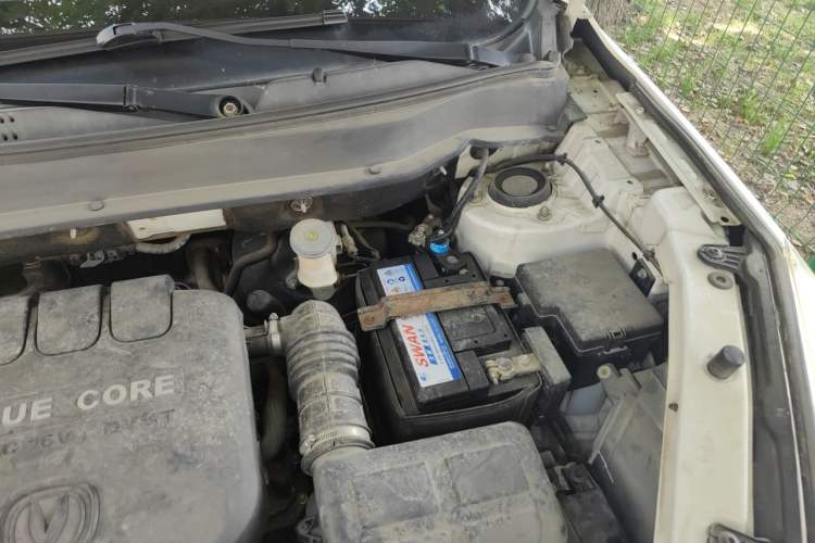 Used CHANGAN CS35 2015 1.6L Manual Luxury Model China V Standard Engine Bay Left