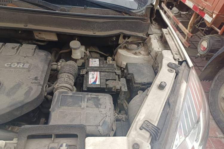 Used CHANGAN CS35 2015 1.6L Manual Luxury Model China IV Standard Engine Bay Left