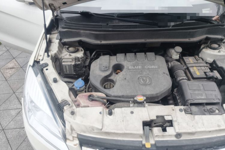 Used CHANGAN CS35 2015 1.6L Manual Luxury Model China IV Standard Engine Bay Right