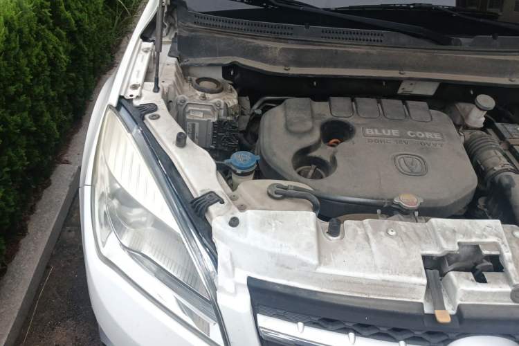 Used CHANGAN CS35 2015 1.6L Manual Luxury Model China V Standard Engine Bay Right