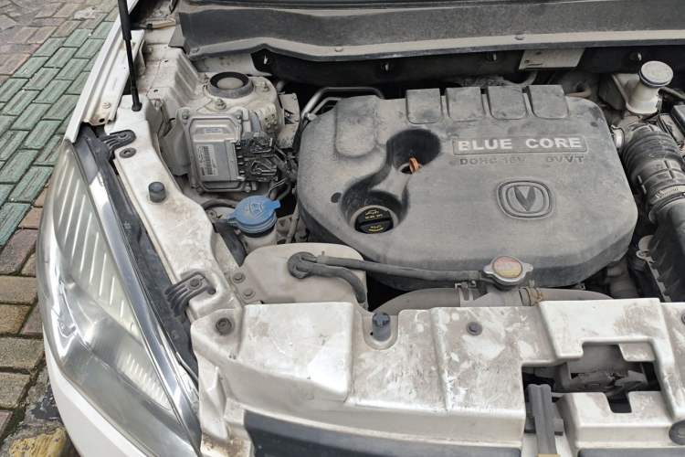 Used CHANGAN CS35 2015 1.6L Manual Luxury Model China IV Standard Engine Bay Right