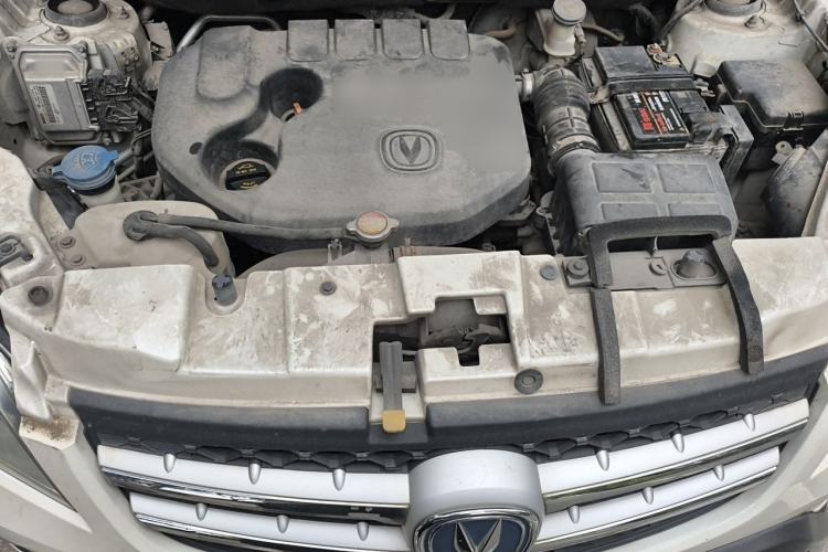 Used CHANGAN CS35 2015 1.6L Manual Luxury Model China IV Standard Engine Bay