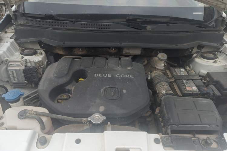 Used CHANGAN CS35 2015 1.6L Manual Comfort Model China V Standard Engine Bay