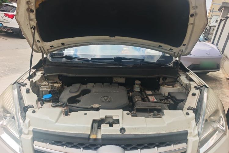 Used CHANGAN CS35 2015 1.6L Manual Luxury Model China IV Standard Engine Bay