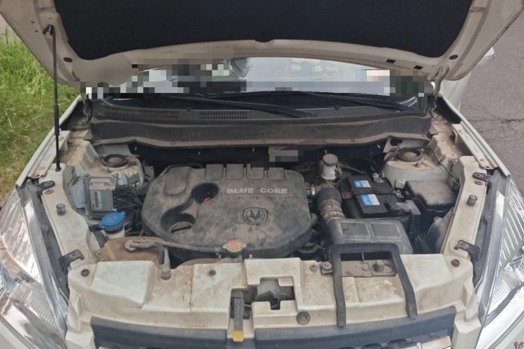 Used CHANGAN CS35 2015 1.6L Manual Luxury Model China IV Standard Engine Bay