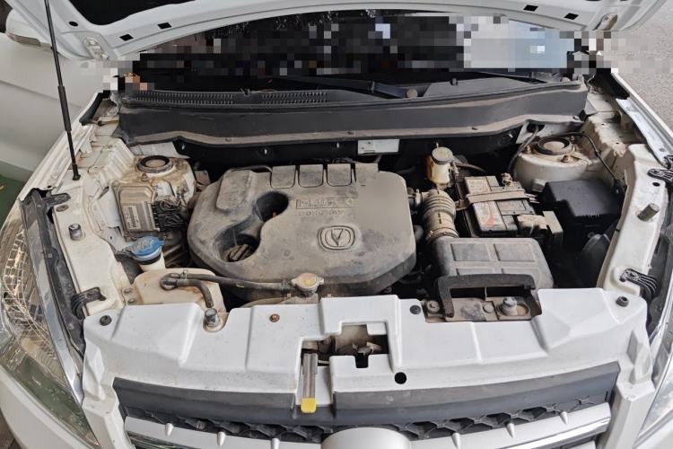 Used CHANGAN CS35 2015 1.6L Manual Luxury Model China IV Standard Engine Bay