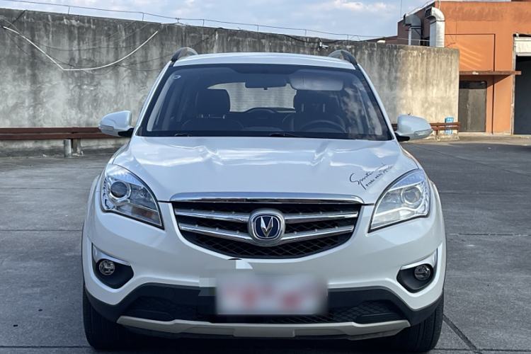 Used CHANGAN CS35 2015 1.6L Automatic Luxury Model China IV Standard Exterior 1