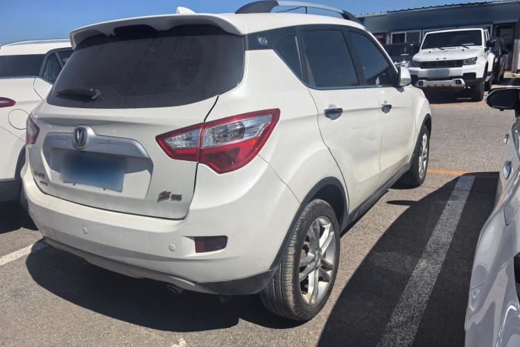 Used CHANGAN CS35 2015 1.6L Automatic Luxury Model China V Standard Exterior 2