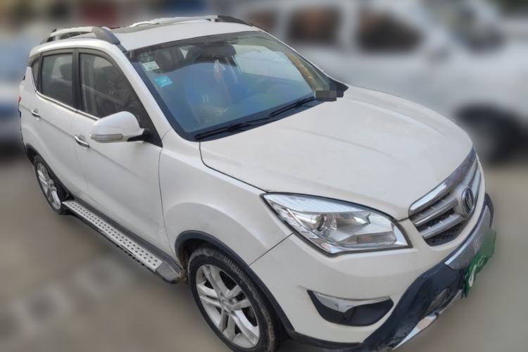 Used CHANGAN CS35 2015 1.6L Automatic Luxury Model China IV Standard Exterior 2