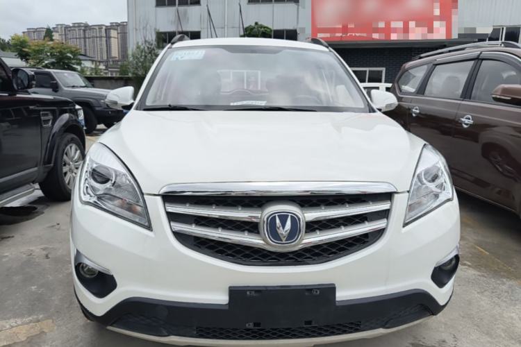Used CHANGAN CS35 2015 1.6L Automatic Luxury Model China V Standard Front