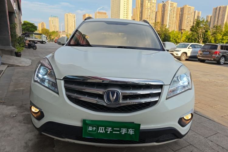 Used CHANGAN CS35 2015 1.6L Manual Luxury Model China IV Standard Front