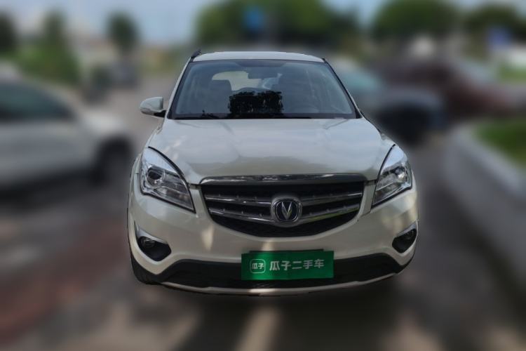 Used CHANGAN CS35 2015 1.6L Manual Luxury Model China IV Standard Front