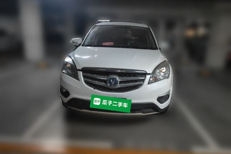 Used CHANGAN CS35 2015 1.6L Manual Luxury Model China IV Standard Front
