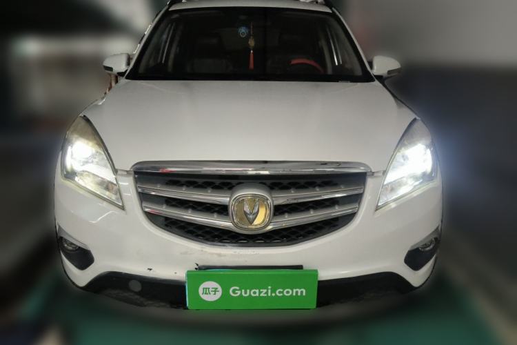 Used CHANGAN CS35 2015 1.6L Manual Luxury Model China V Standard Front
