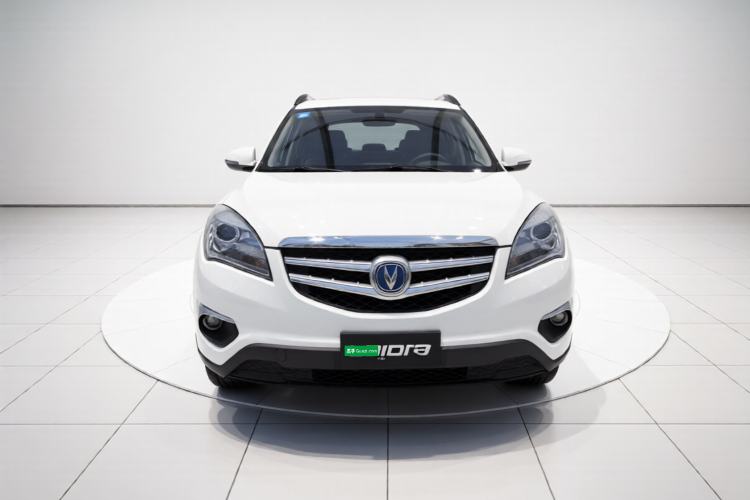 Used CHANGAN CS35 2015 1.6L Automatic Luxury Model China IV Standard Front