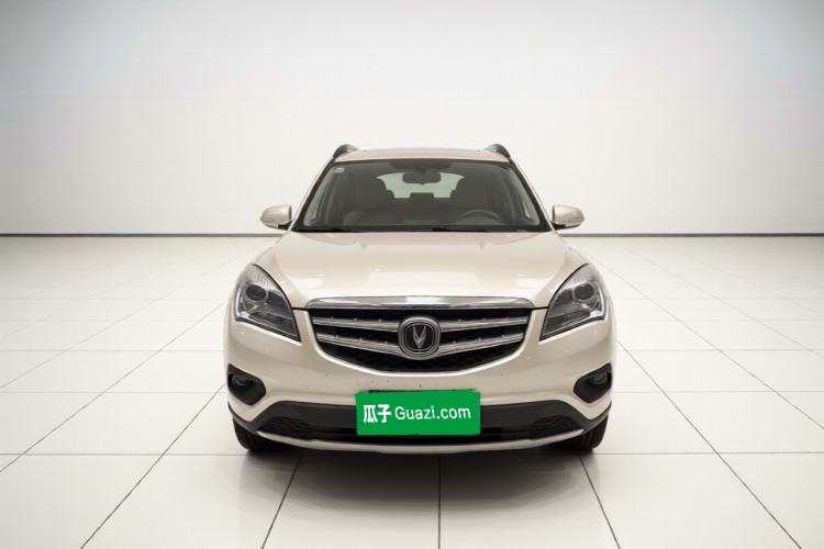 Used CHANGAN CS35 2015 1.6L Automatic Luxury Model China V Standard Front