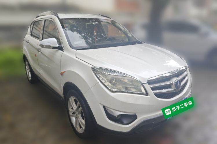 Used CHANGAN CS35 2015 1.6L Automatic Luxury Model China IV Standard Front Right 45 Deg