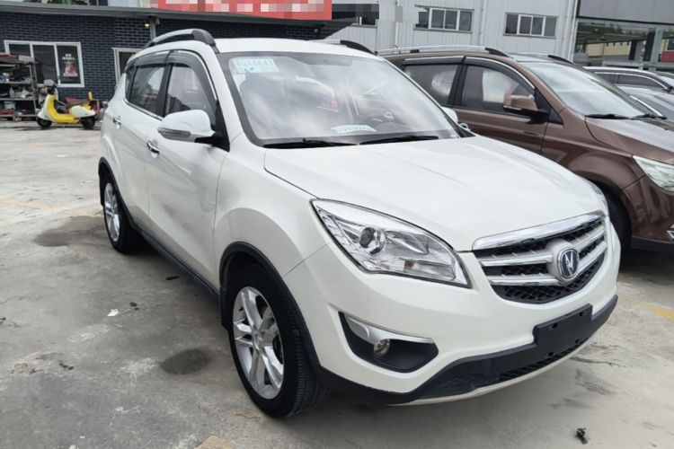 Used CHANGAN CS35 2015 1.6L Automatic Luxury Model China V Standard Front Right 45 Deg