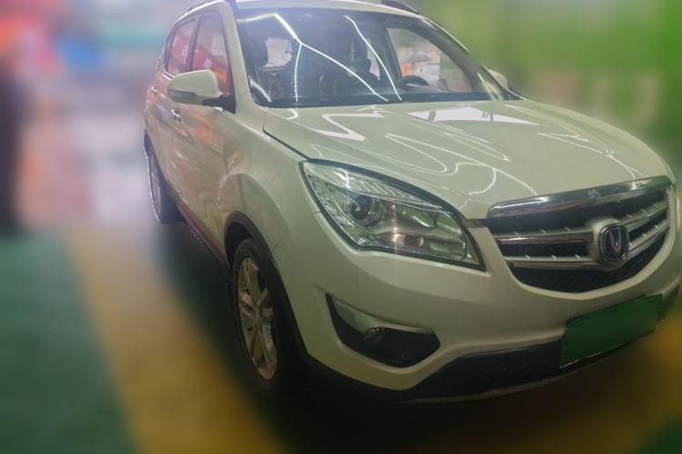 Used CHANGAN CS35 2015 1.6L Automatic Luxury Model China V Standard Front Right 45 Deg