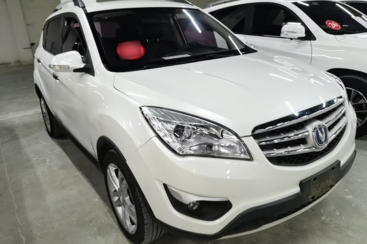 Used CHANGAN CS35 2015 1.6L Automatic Luxury Model China V Standard Front Right 45 Deg