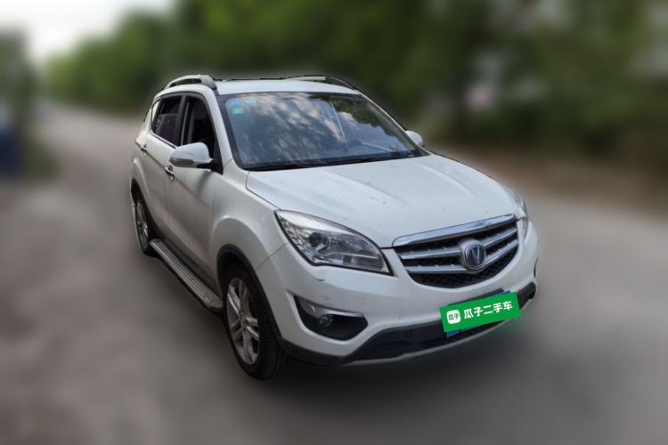 Used CHANGAN CS35 2015 1.6L Automatic Luxury Model China V Standard Front Right 45 Deg