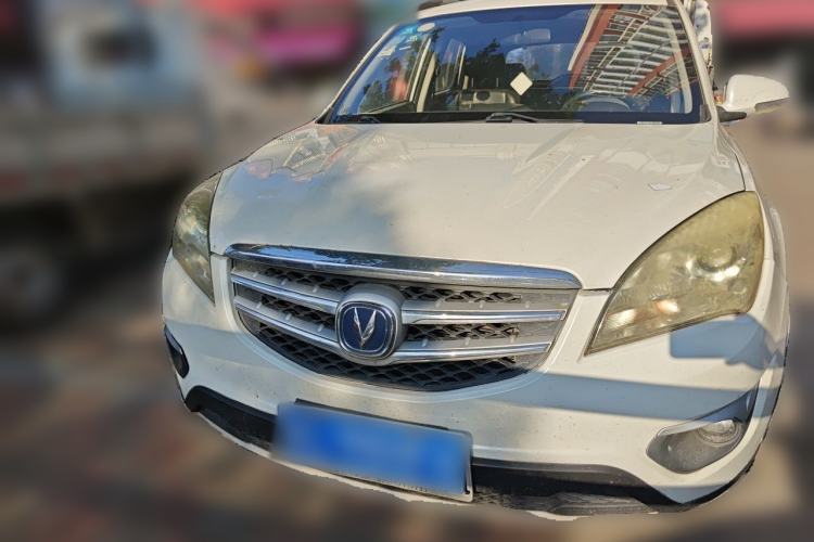 Used CHANGAN CS35 2015 1.6L Automatic Luxury Model China IV Standard Front