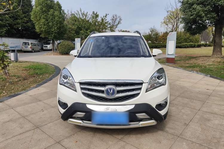 Used CHANGAN CS35 2015 1.6L Manual Luxury Model China IV Standard Front