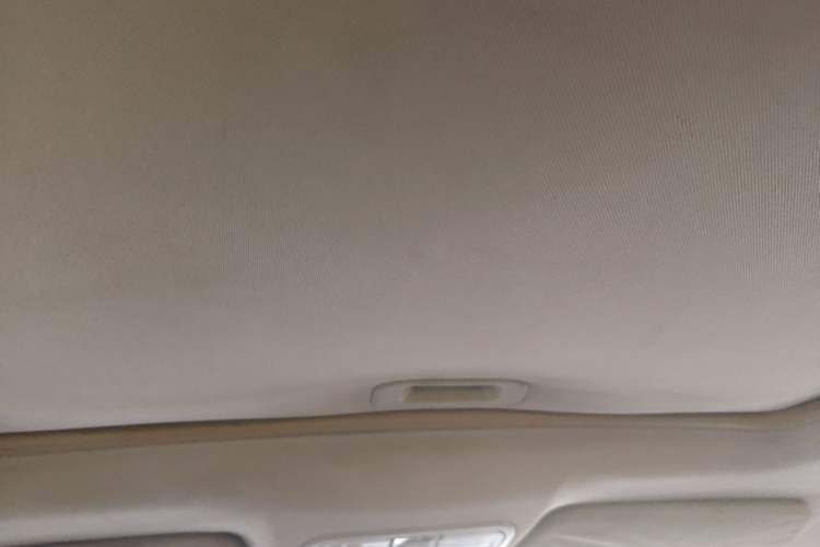 Used CHANGAN CS35 2015 1.6L Automatic Luxury Model China IV Standard Headliner