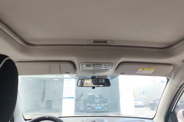 Used CHANGAN CS35 2015 1.6L Manual Luxury Model China IV Standard Headliner
