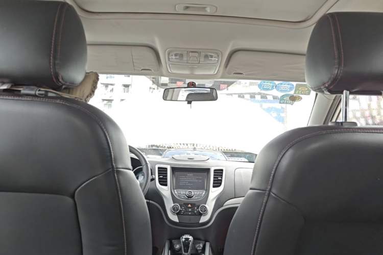Used CHANGAN CS35 2015 1.6L Manual Luxury Model China IV Standard Headliner