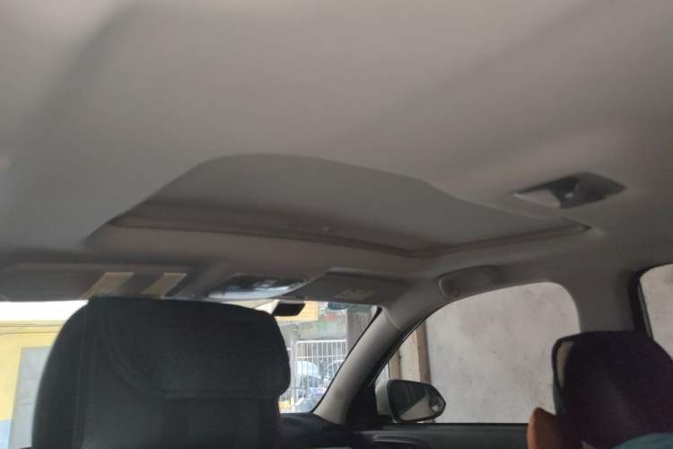 Used CHANGAN CS35 2015 1.6L Automatic Luxury Model China V Standard Headliner