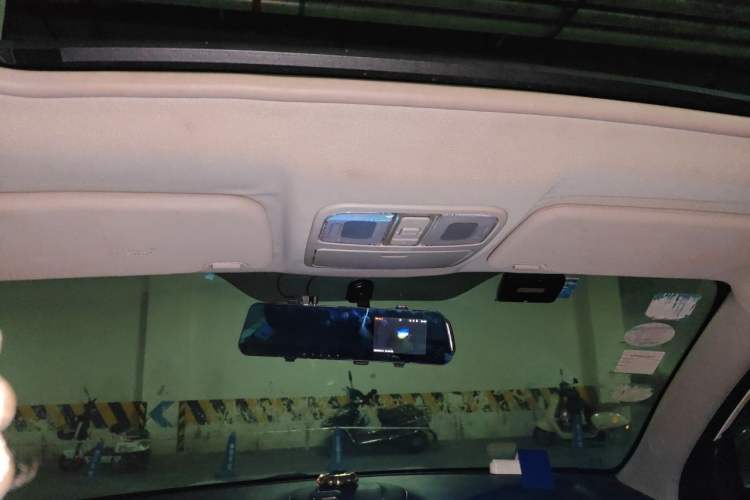 Used CHANGAN CS35 2015 1.6L Manual Luxury Model China IV Standard Headliner