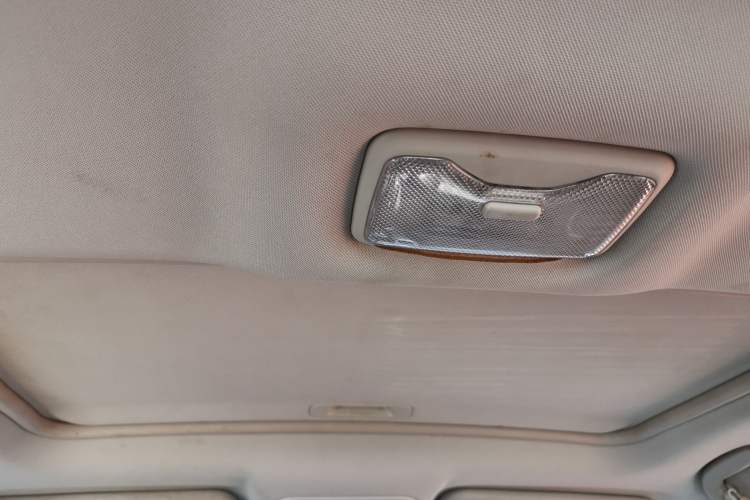 Used CHANGAN CS35 2015 1.6L Automatic Luxury Model China IV Standard Headliner