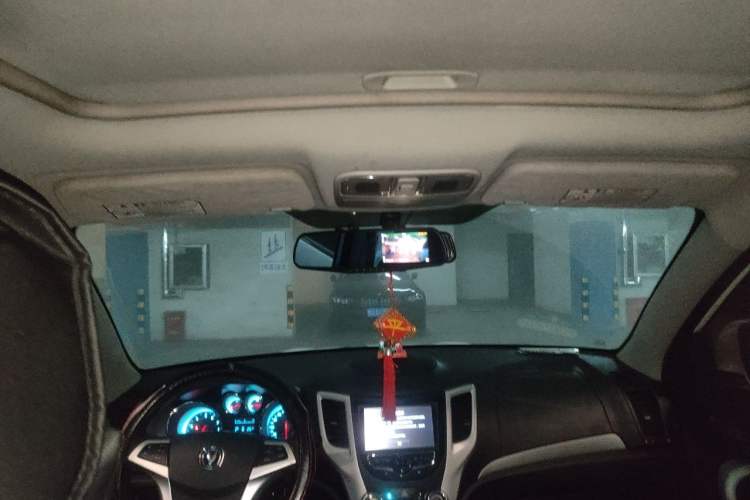 Used CHANGAN CS35 2015 1.6L Automatic Luxury Model China IV Standard Headliner