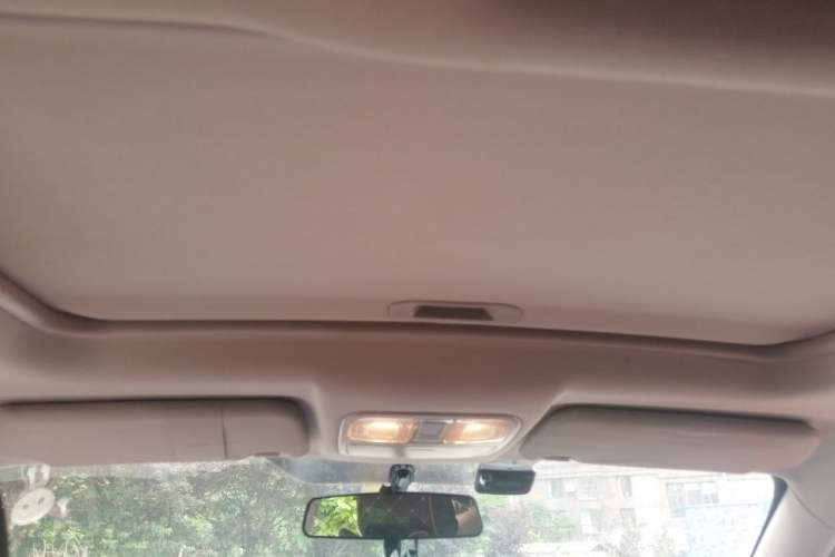 Used CHANGAN CS35 2015 1.6L Manual Luxury Model China IV Standard Headliner