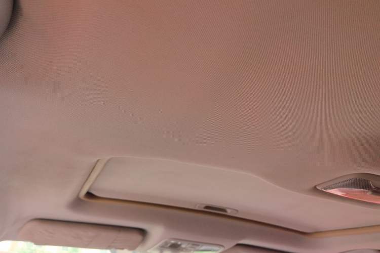 Used CHANGAN CS35 2015 1.6L Automatic Luxury Model China IV Standard Headliner