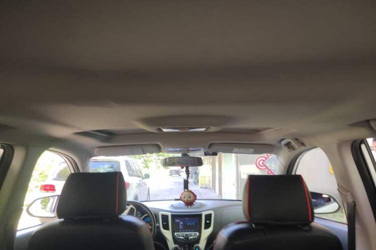 Used CHANGAN CS35 2015 1.6L Manual Luxury Model China V Standard Headliner